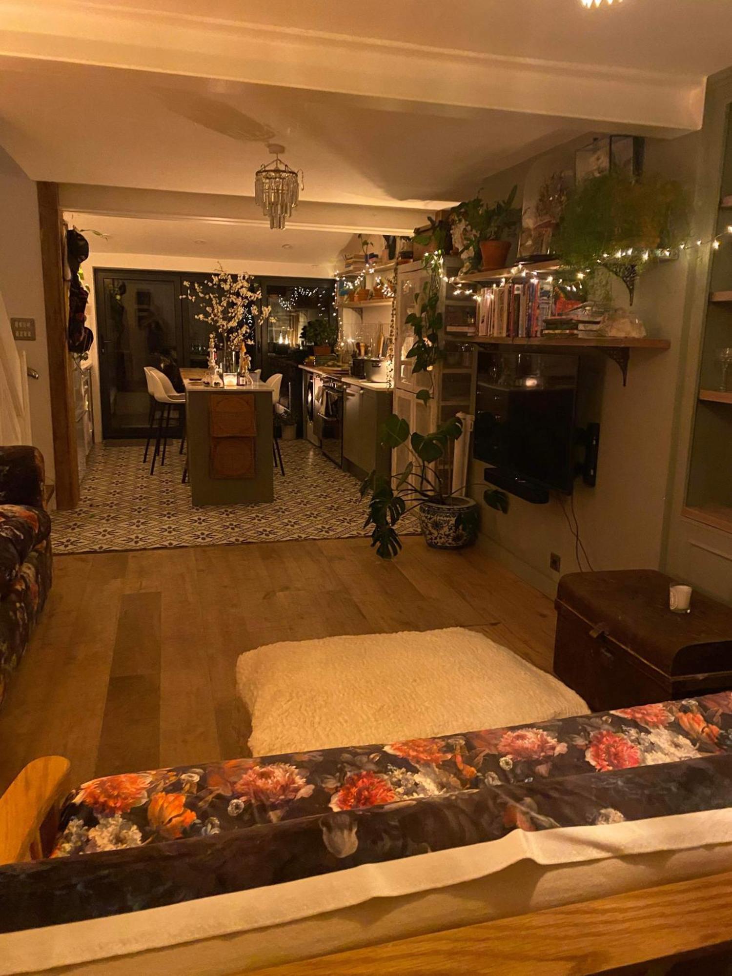 Stylish & Cosy Boutique Townhouse 1 Bedroom, 1 Sofa Bed - Sleeps 4 Κράισττσερτς Εξωτερικό φωτογραφία